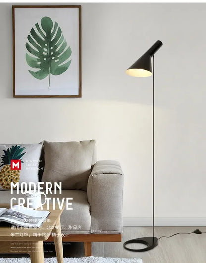 CoreStand – Modern LED Floor Lamp for Study & Living Room