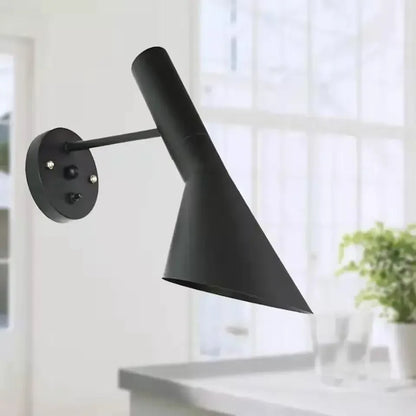 CoreStand – Modern LED Floor Lamp for Study & Living Room