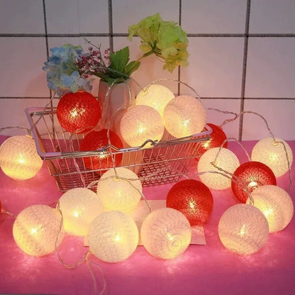 MiraCotton - LED Cotton Ball String Lights