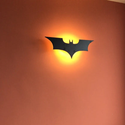 NexaBat – Remote-Controlled Wooden Wall Lamp